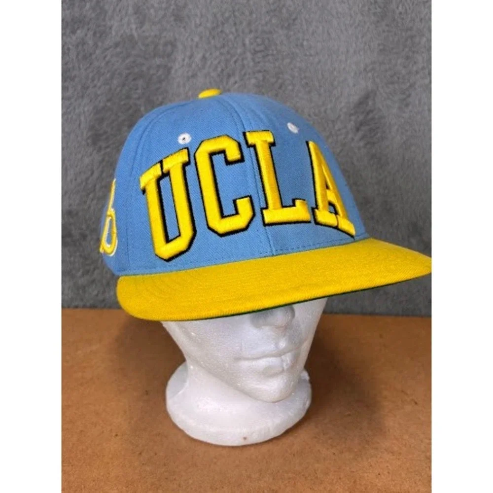 UCLA Bruins‎ Zephyr Snapback Hat Light Blue Yellow Wool Blend Flat Brim Cap